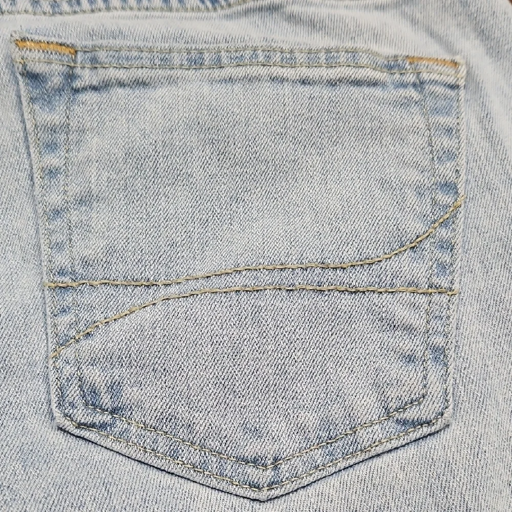 Hollister Men's Light Wash Straight Jeans